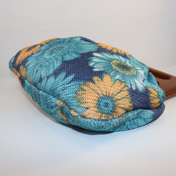 Vintage INS Floral Tapestry Wooden Handle Clutch Purse - Picture 4 of 6